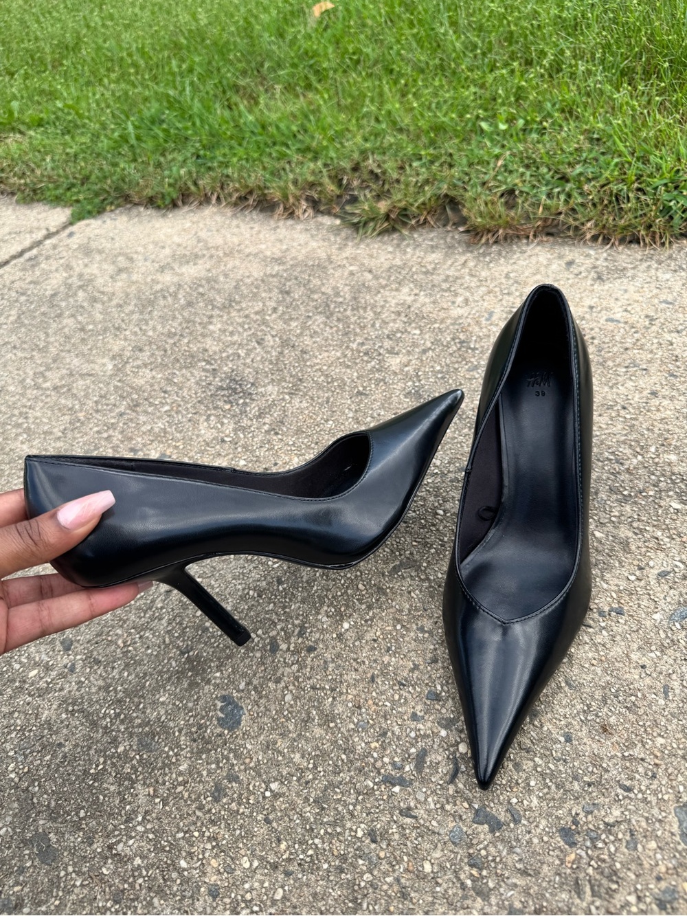 H&M Classic Black Pointed Toe Stiletto